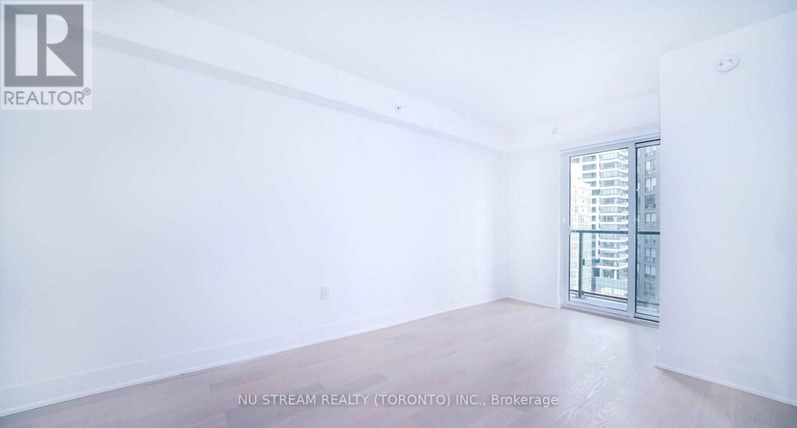 1620 - 955 Bay Street, Toronto, Ontario  M5S 0C6 - Photo 10 - C12931428