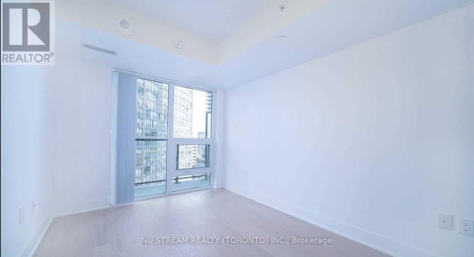 1620 - 955 Bay Street, Toronto, Ontario  M5S 0C6 - Photo 11 - C12931428