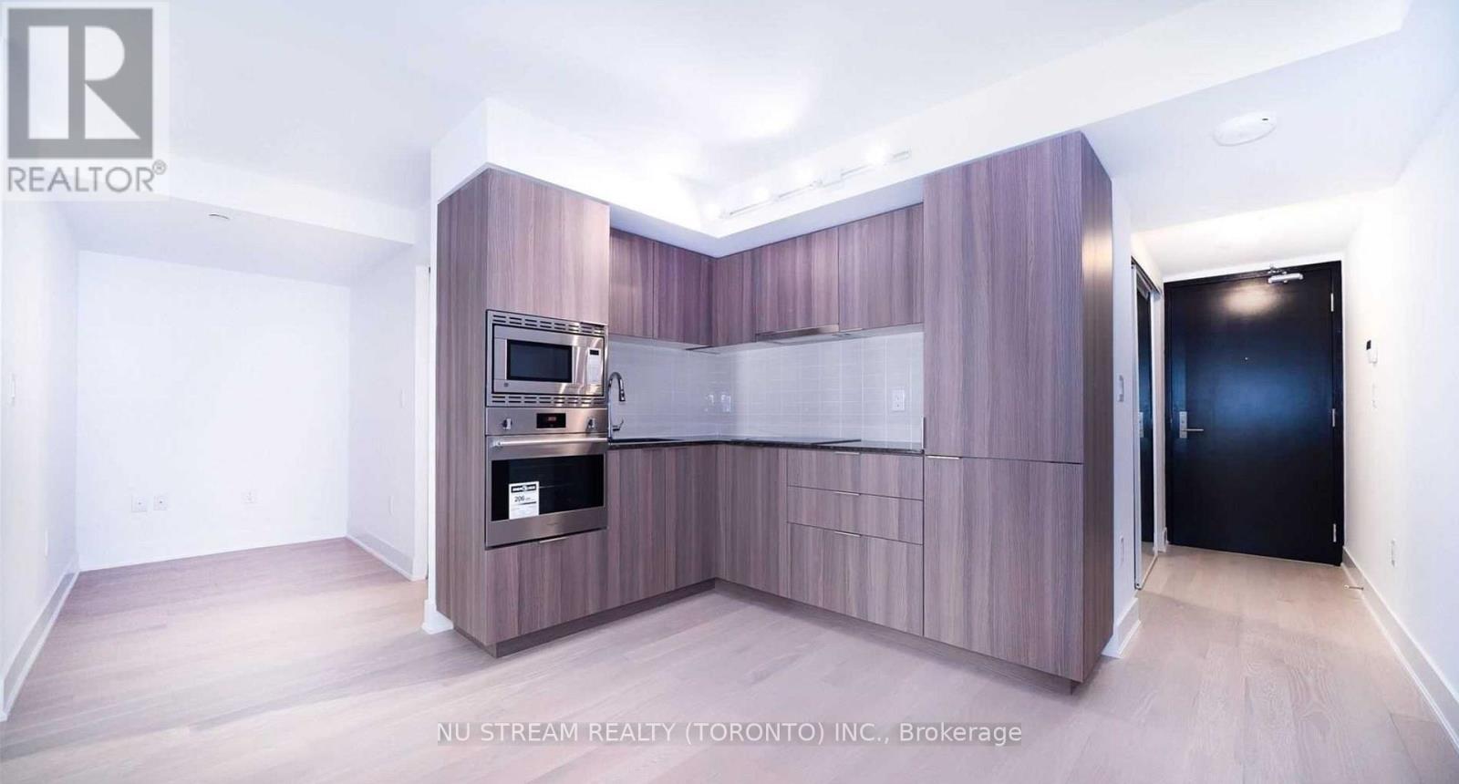 1620 - 955 Bay Street, Toronto, Ontario  M5S 0C6 - Photo 9 - C12931428