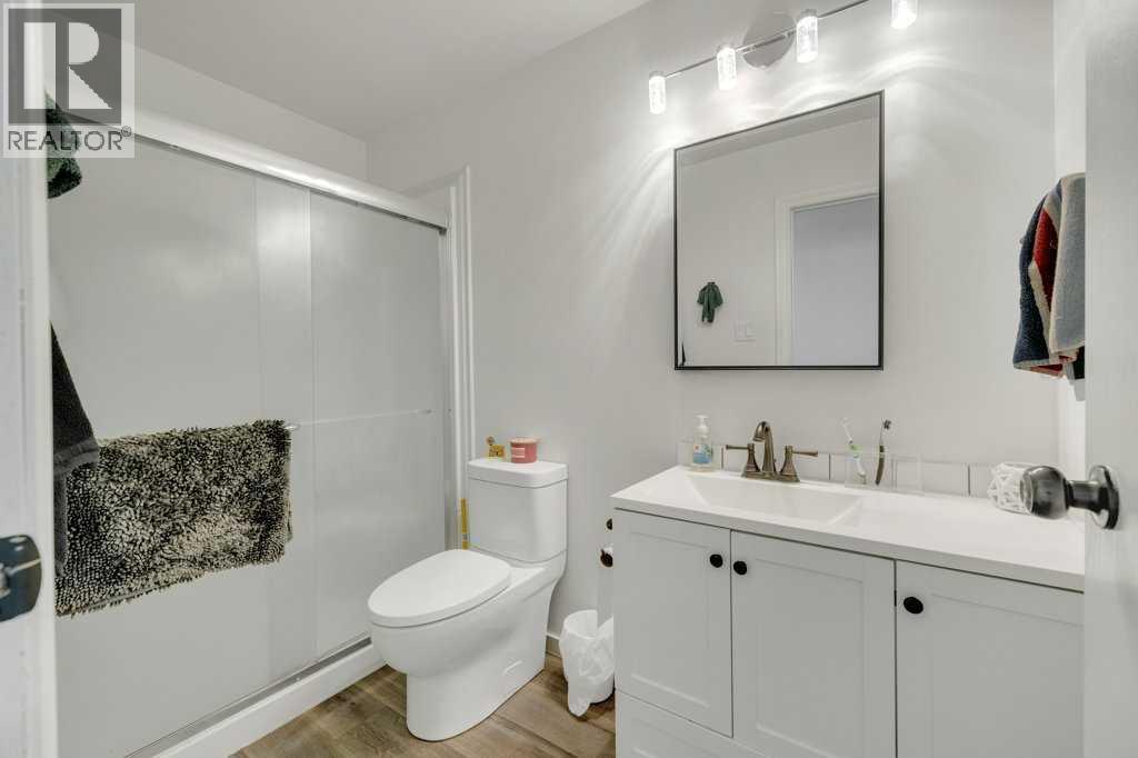 5014, 5016 52 Avenue, Ponoka, Alberta  T4J 1H5 - Photo 38 - A2285091