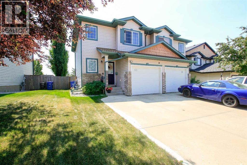 60 Arnold Close, Red Deer, Alberta  T4R 3G3 - Photo 1 - A2290072