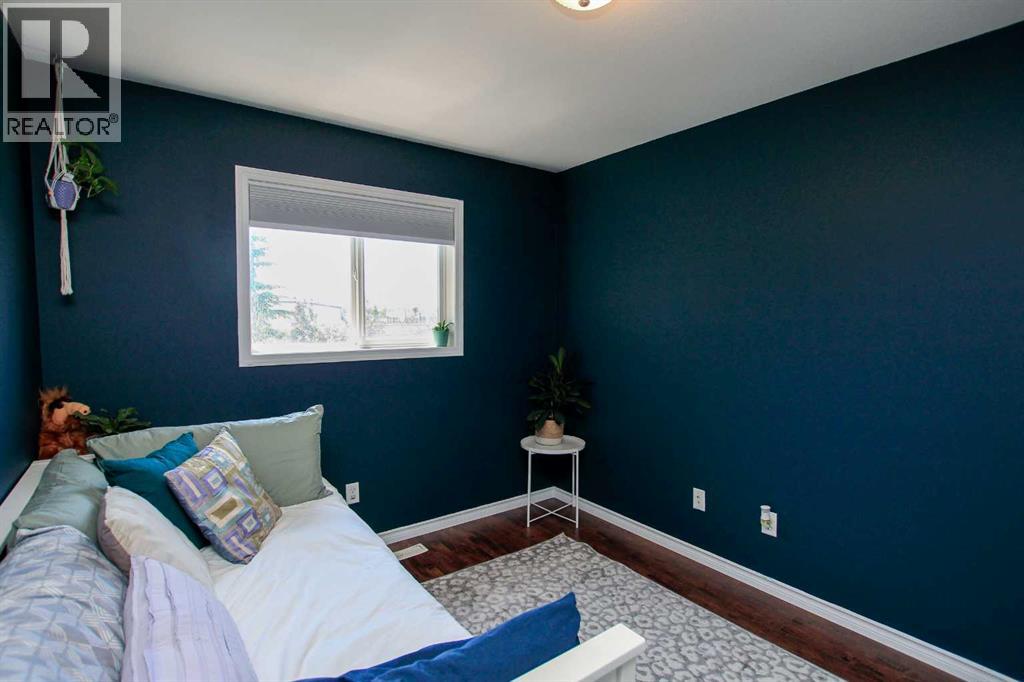 60 Arnold Close, Red Deer, Alberta  T4R 3G3 - Photo 27 - A2290072