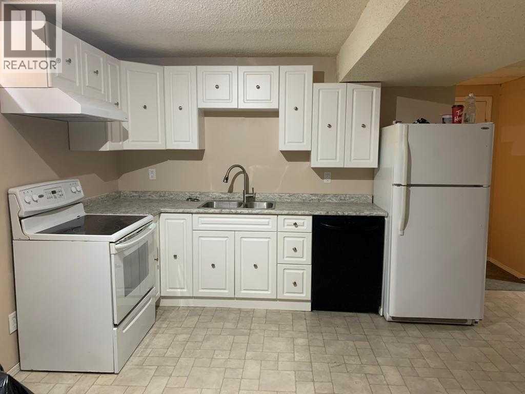 27 Bedford Road Ne, Calgary, Alberta  T3K 2K7 - Photo 12 - A2296242