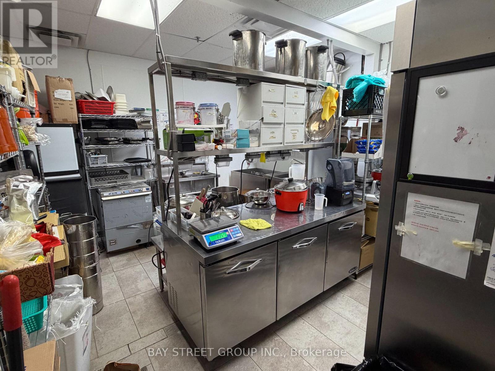 1037-1038 - 28 South Unionville Avenue, Markham, Ontario  L3R 1J5 - Photo 10 - N12931414