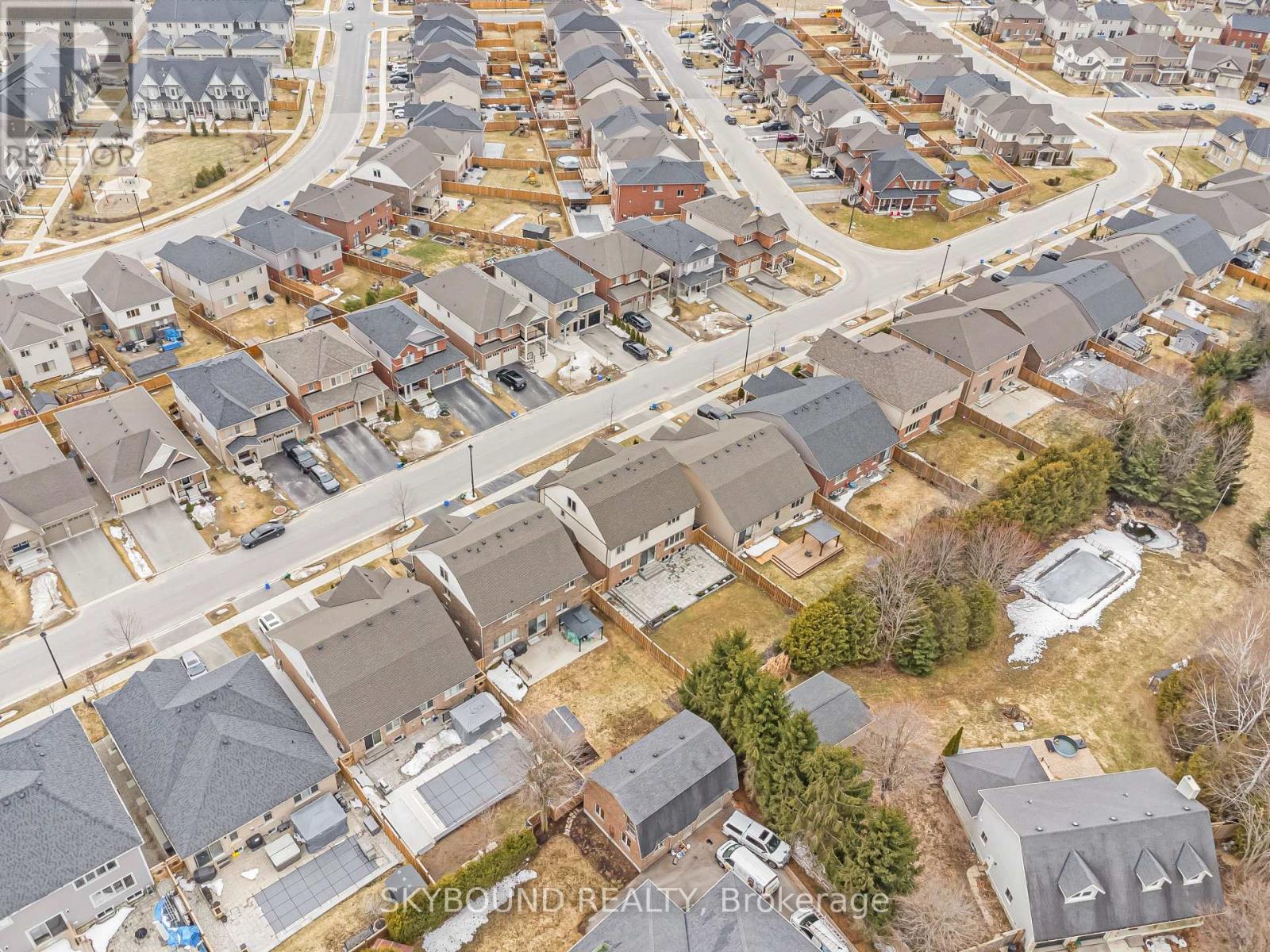 80 Harpin Way E, Centre Wellington, Ontario  N1M 0H1 - Photo 48 - X12931406