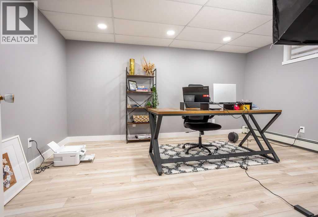 638 9 Avenue, Wainwright, Alberta  T9W 1B3 - Photo 33 - A2289251