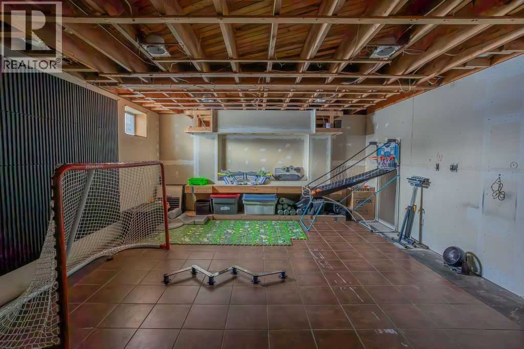 638 9 Avenue, Wainwright, Alberta  T9W 1B3 - Photo 39 - A2289251