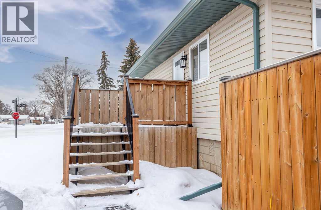 638 9 Avenue, Wainwright, Alberta  T9W 1B3 - Photo 41 - A2289251