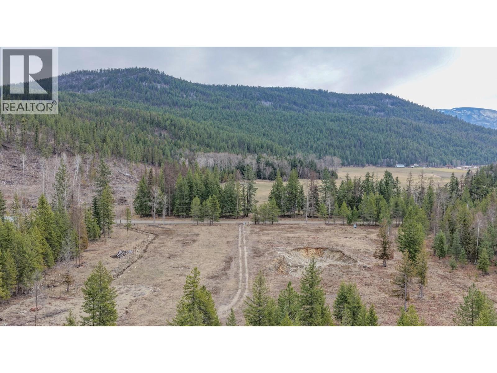 183 Calder Road, Edgewood, British Columbia  V0G 1J0 - Photo 27 - 10374108