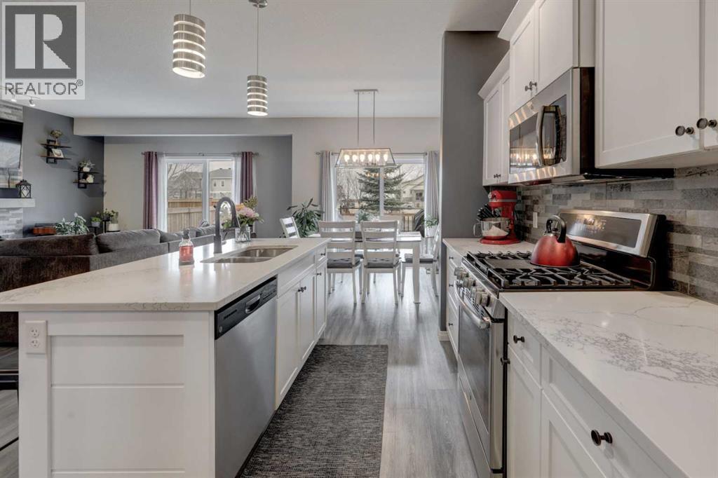 156 Wildrose Crescent, Strathmore, Alberta  T1P 0H1 - Photo 5 - A2293524