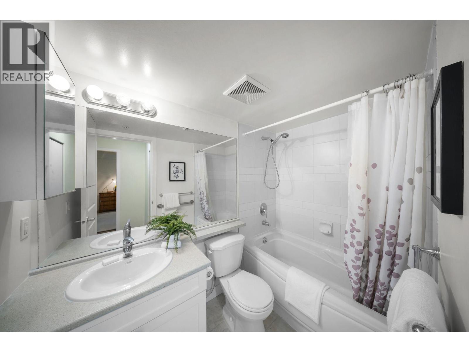 120 19677 Meadow Gardens Way, Pitt Meadows, British Columbia  V3Y 0A2 - Photo 22 - R3104451