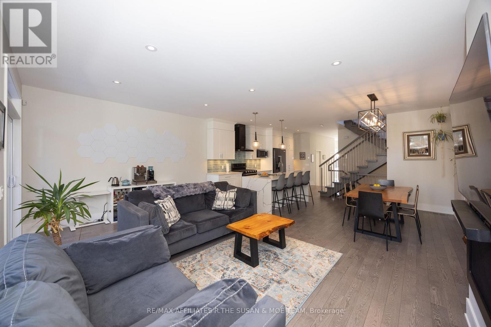 65 Kenora Street, Ottawa, Ontario  K1Y 3K9 - Photo 16 - X12931442