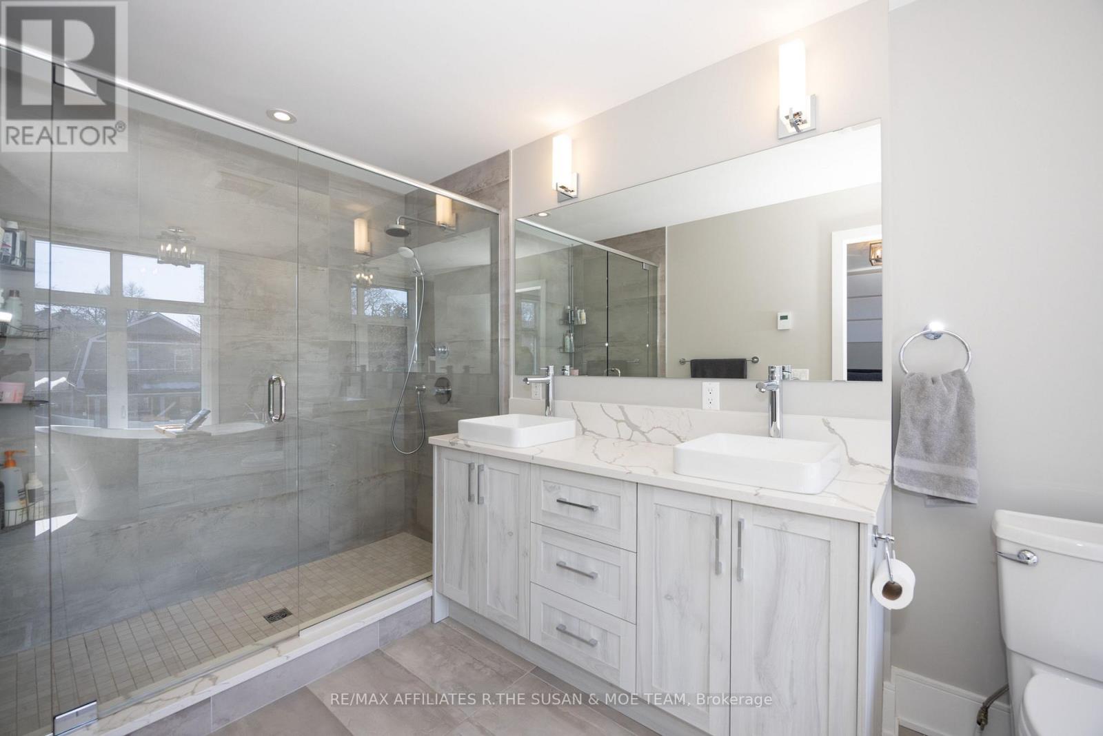 65 Kenora Street, Ottawa, Ontario  K1Y 3K9 - Photo 23 - X12931442