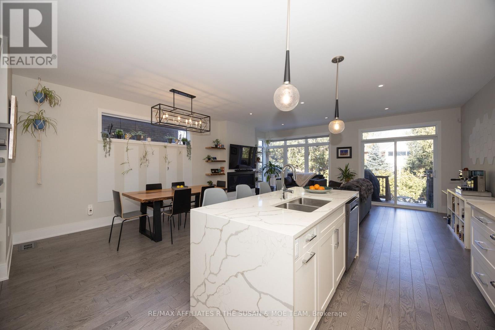 65 Kenora Street, Ottawa, Ontario  K1Y 3K9 - Photo 6 - X12931442