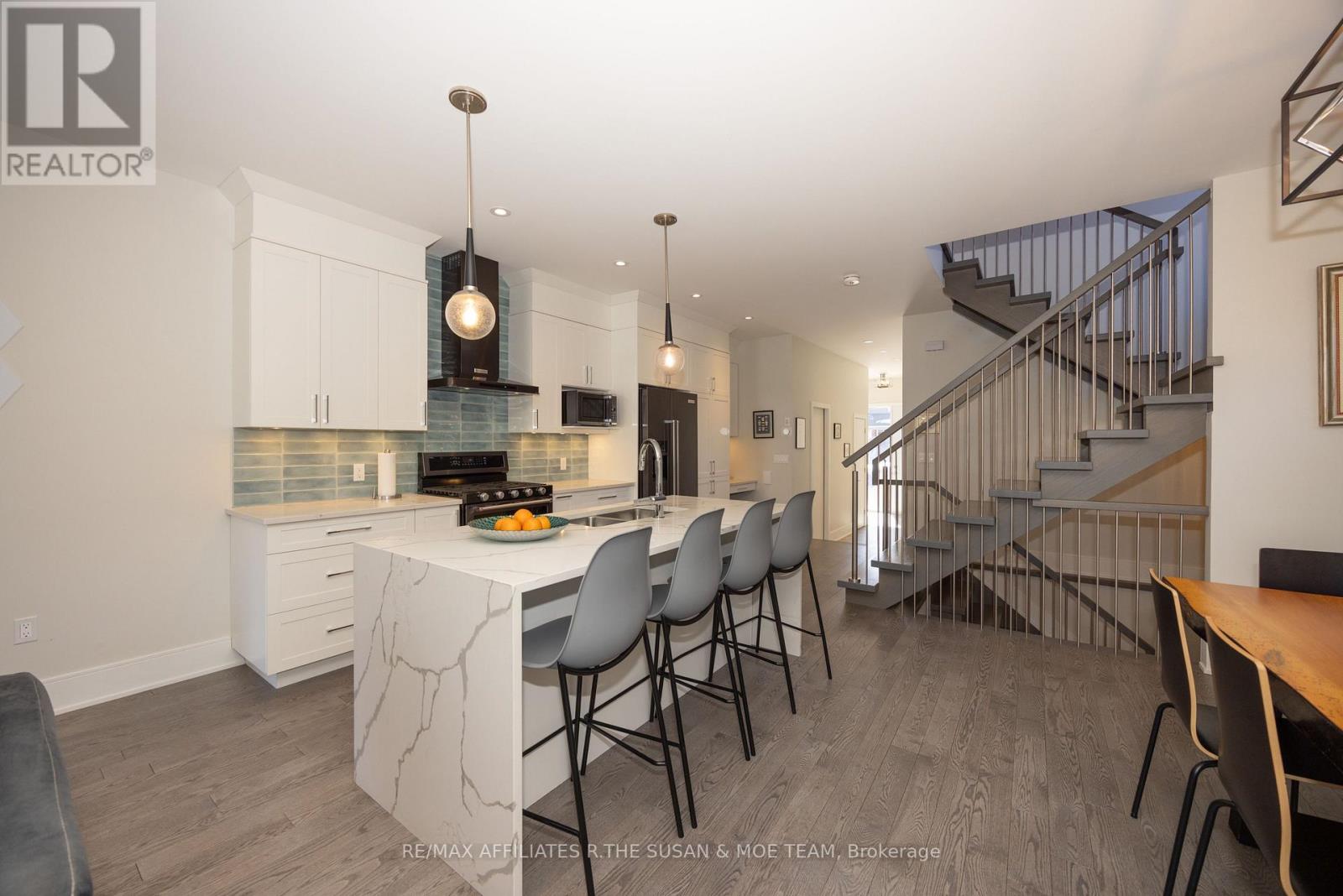 65 Kenora Street, Ottawa, Ontario  K1Y 3K9 - Photo 7 - X12931442