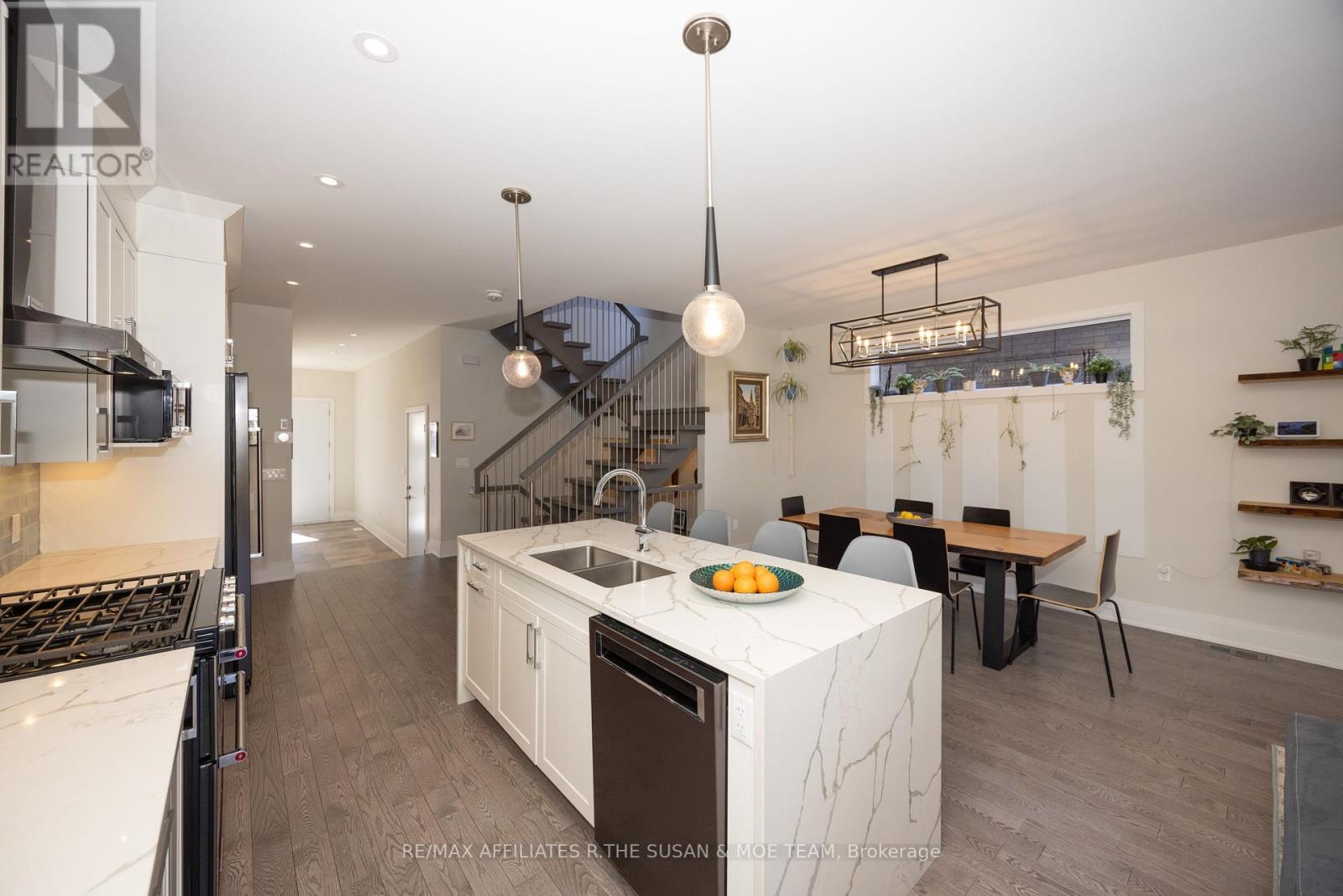 65 Kenora Street, Ottawa, Ontario  K1Y 3K9 - Photo 8 - X12931442