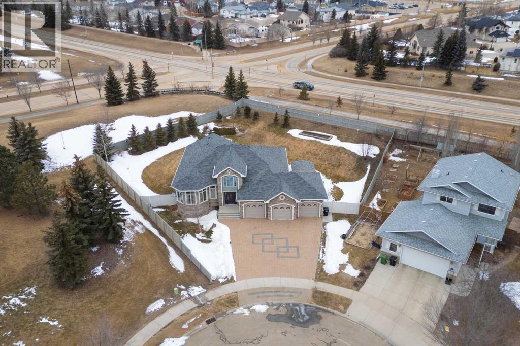 5608 28a Avenue, Camrose, Alberta  T4V 1T2 - Photo 2 - A2294989