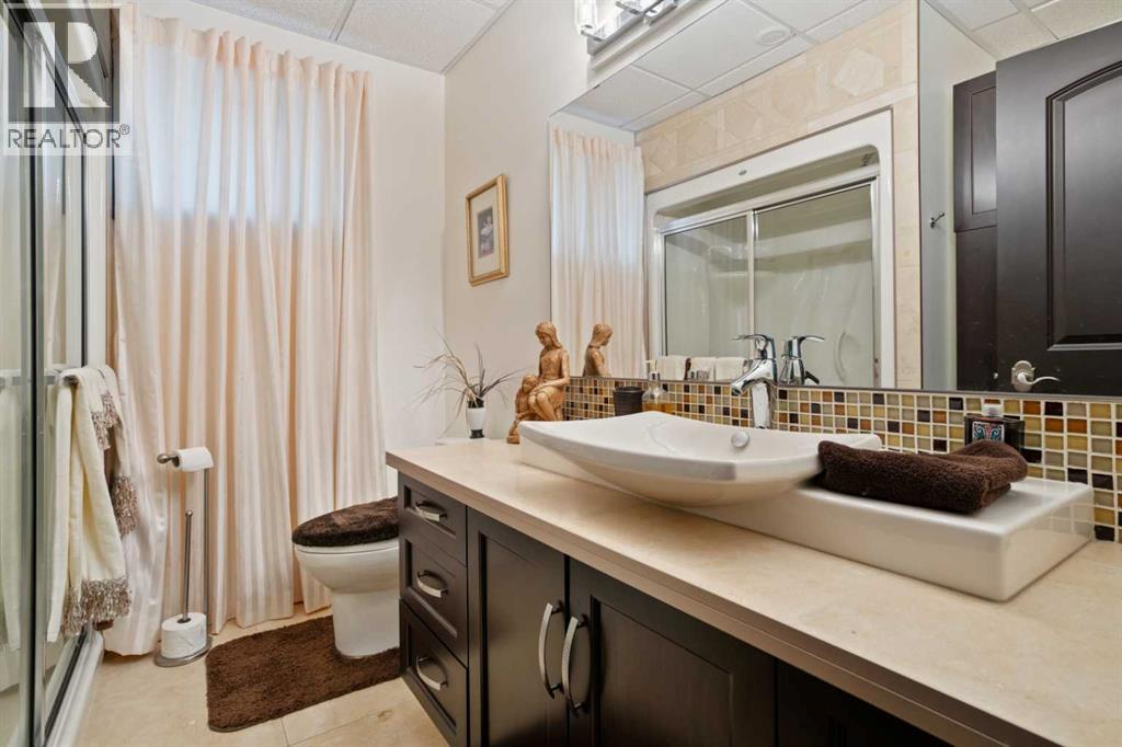 5608 28a Avenue, Camrose, Alberta  T4V 1T2 - Photo 30 - A2294989