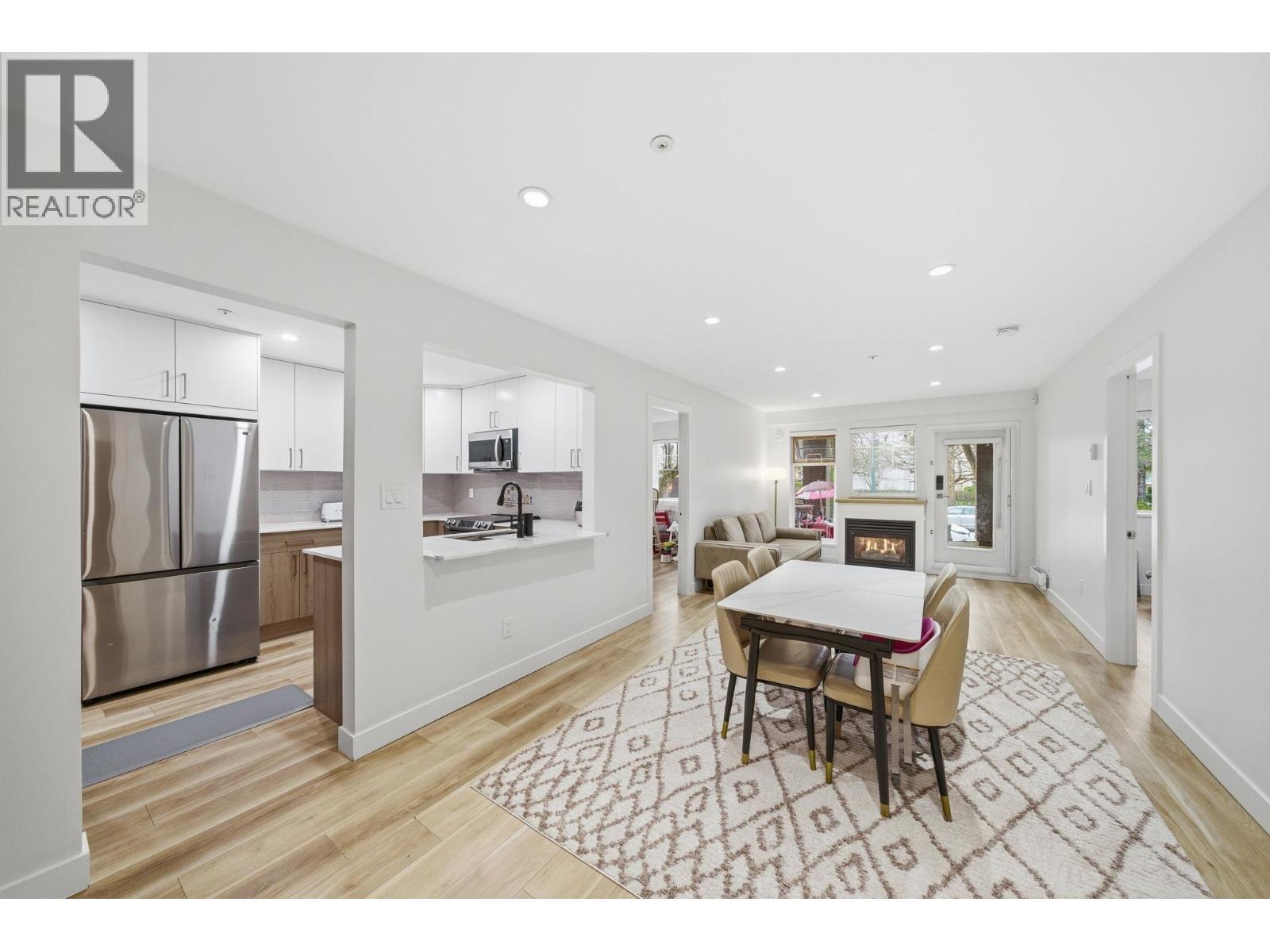 105 1190 Eastwood Street, Coquitlam, British Columbia V3B 7S1 - Photo 6 - R3100706