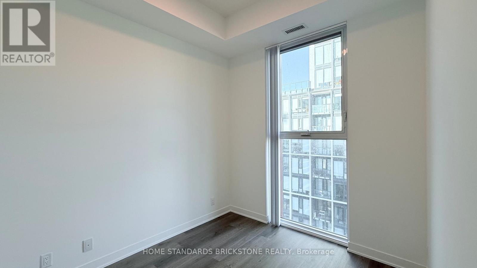 2512 - 180 Front Street E, Toronto, Ontario  M0A 0A9 - Photo 6 - C12931440