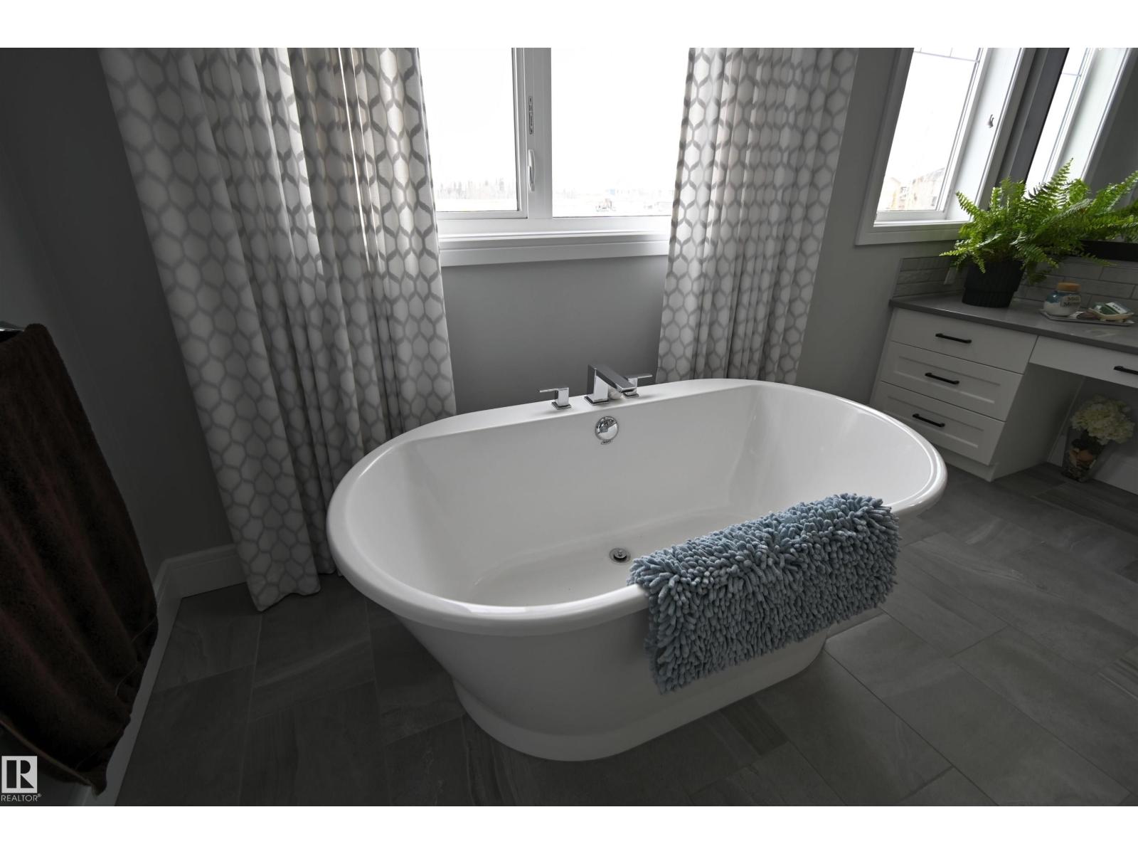 1146 Genesis Lake Bv, Stony Plain, Alberta  T7Z 0K5 - Photo 27 - E4479522