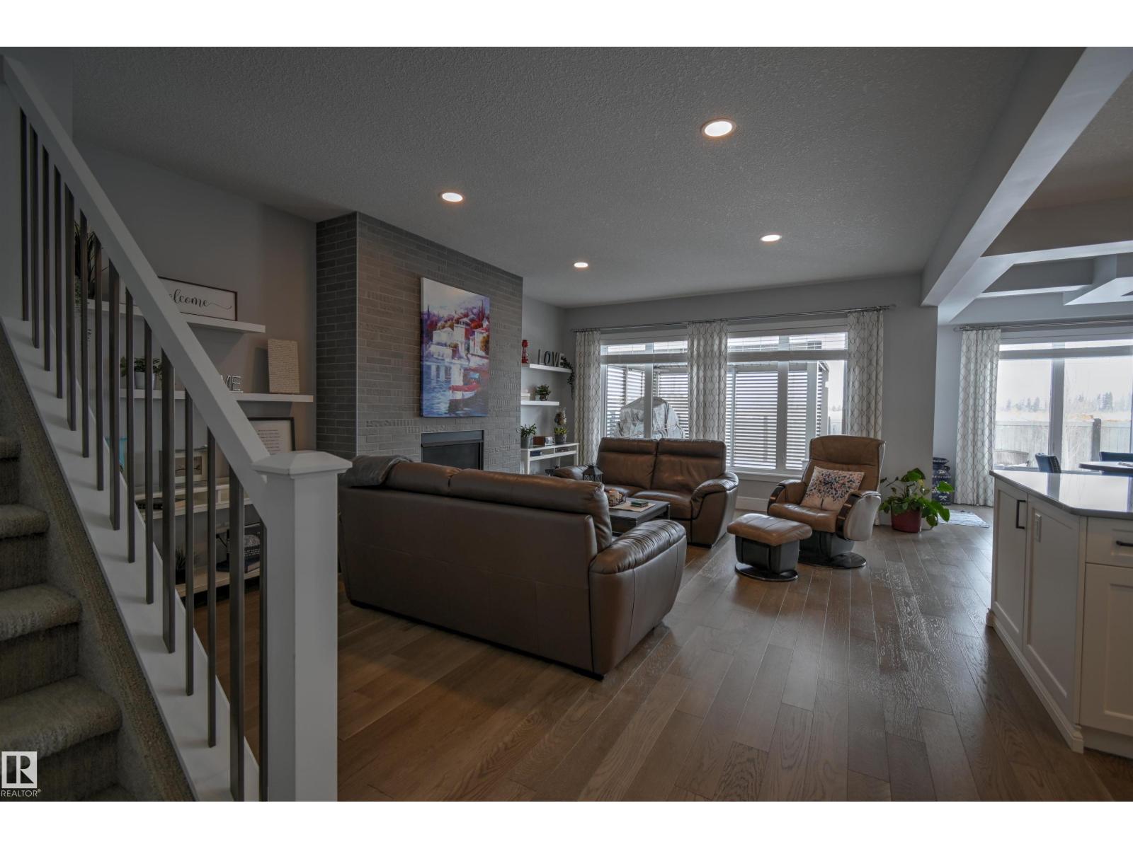 1146 Genesis Lake Bv, Stony Plain, Alberta  T7Z 0K5 - Photo 6 - E4479522