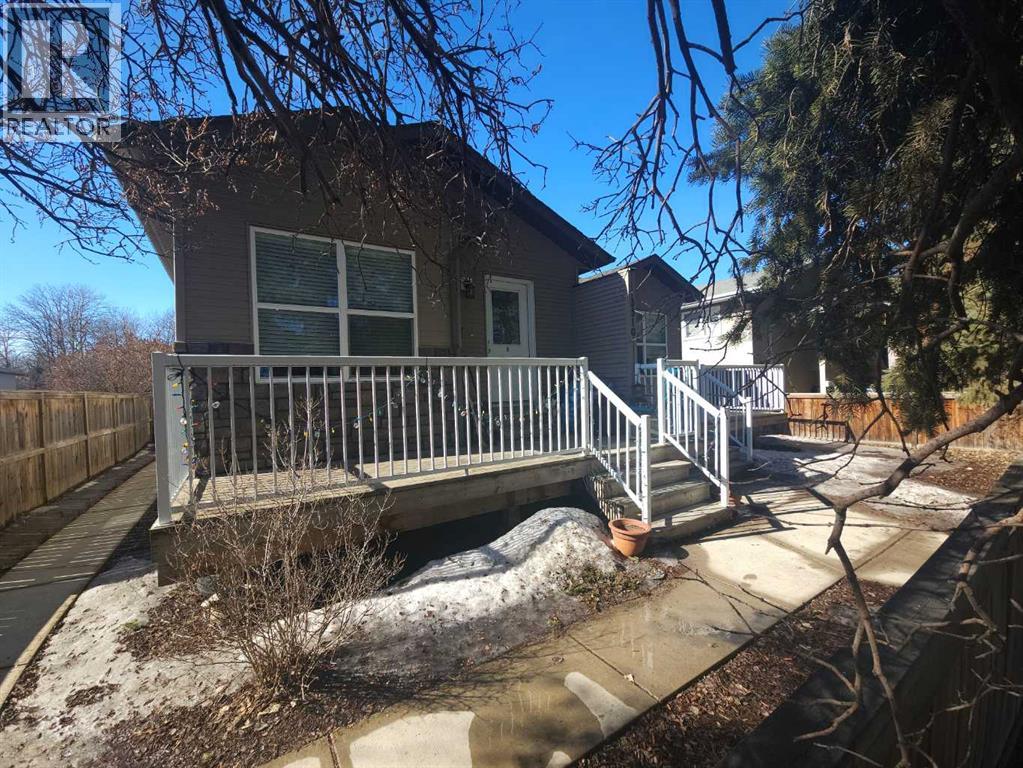 3510 51 Avenue, Red Deer, Alberta  T4N 4G2 - Photo 2 - A2295474