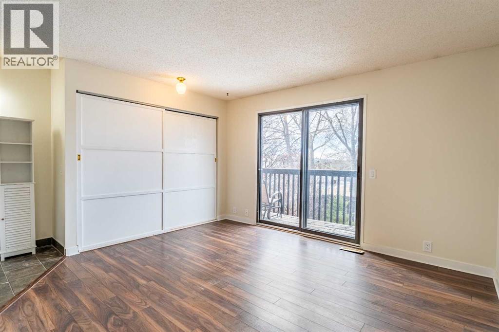 15 Scenic Rise Nw, Calgary, Alberta  T3L 1A6 - Photo 12 - A2293814