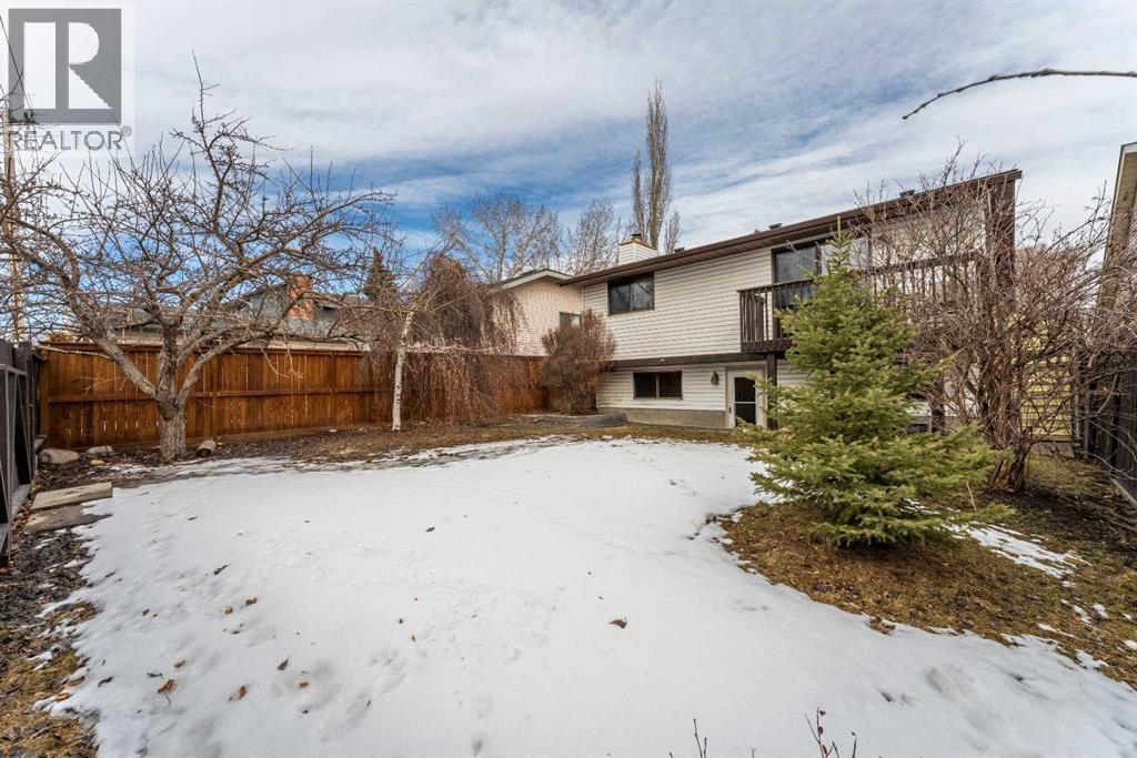 15 Scenic Rise Nw, Calgary, Alberta  T3L 1A6 - Photo 37 - A2293814