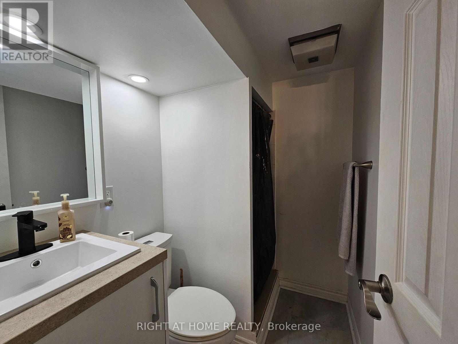 501 Ortono Avenue, Oshawa, Ontario  L1H 3L7 - Photo 7 - E12730730