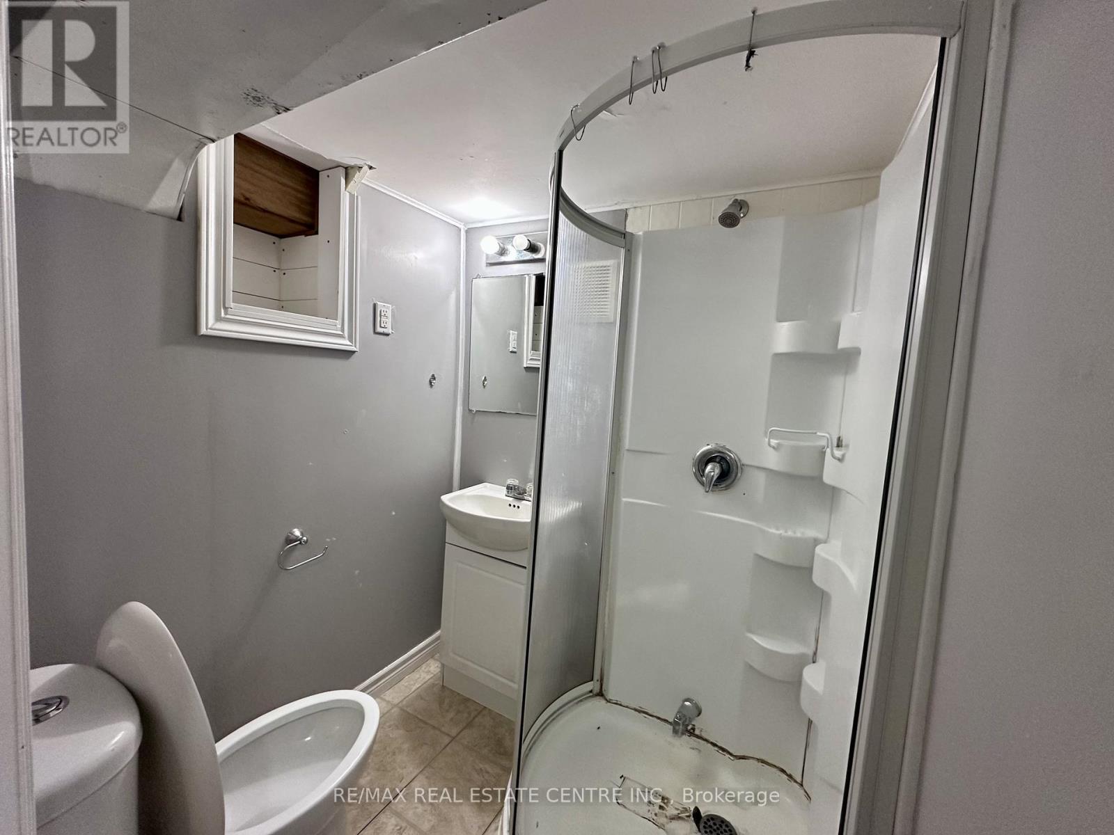 108 Iroquois Avenue, Oshawa, Ontario  L1G 3X3 - Photo 23 - E12931448