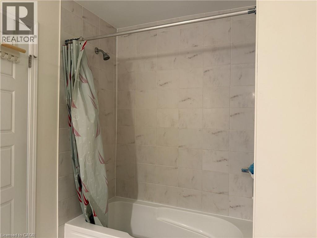 922 Apple Hill Lane, Kitchener, Ontario  N2R 0L7 - Photo 22 - 40815736