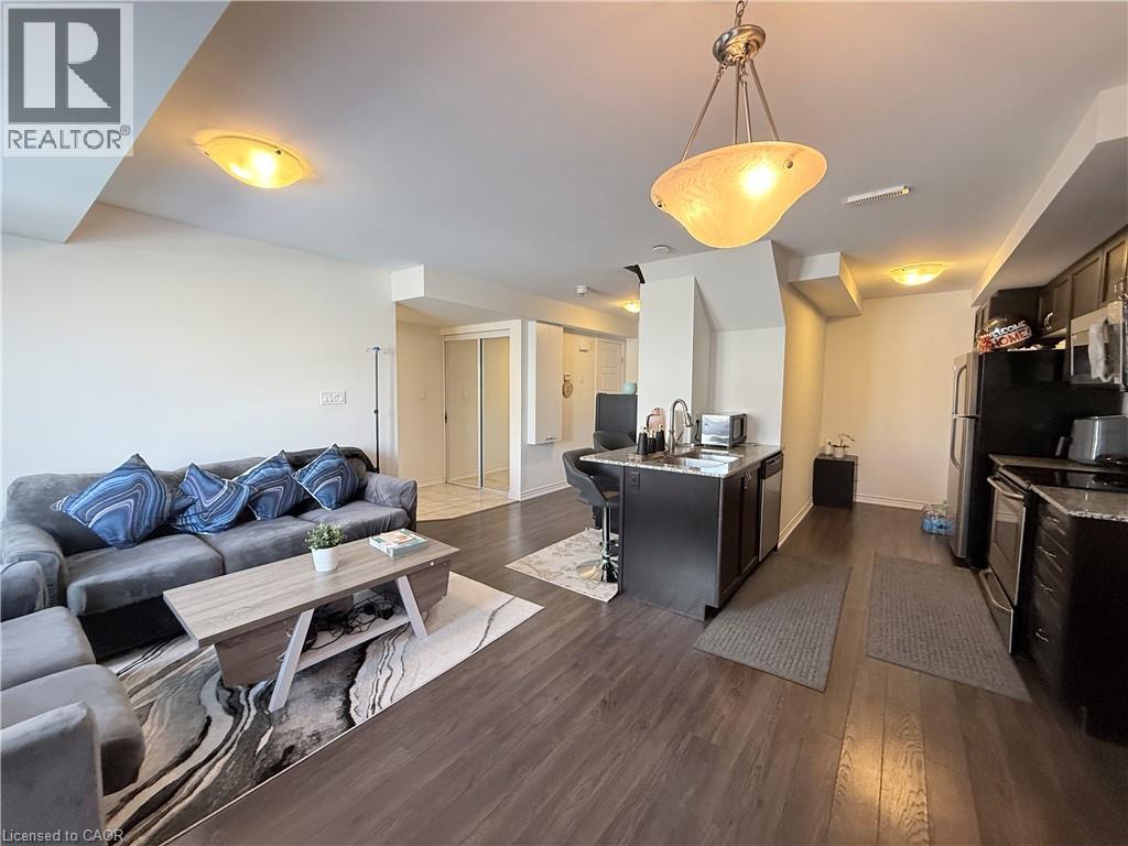 922 Apple Hill Lane, Kitchener, Ontario  N2R 0L7 - Photo 8 - 40815736