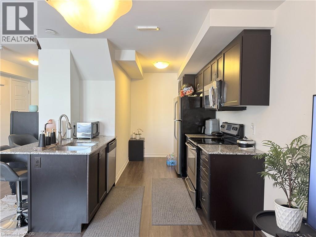 922 Apple Hill Lane, Kitchener, Ontario  N2R 0L7 - Photo 7 - 40815736