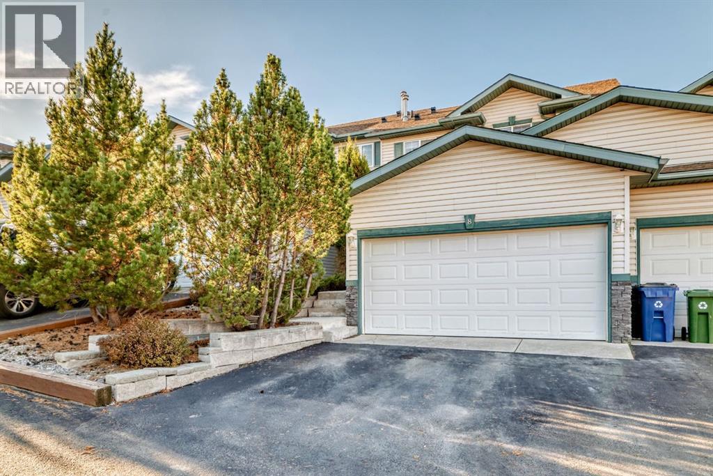 8, 122 Bow Ridge Crescent, Cochrane, Alberta  T4C 1V9 - Photo 1 - A2278590