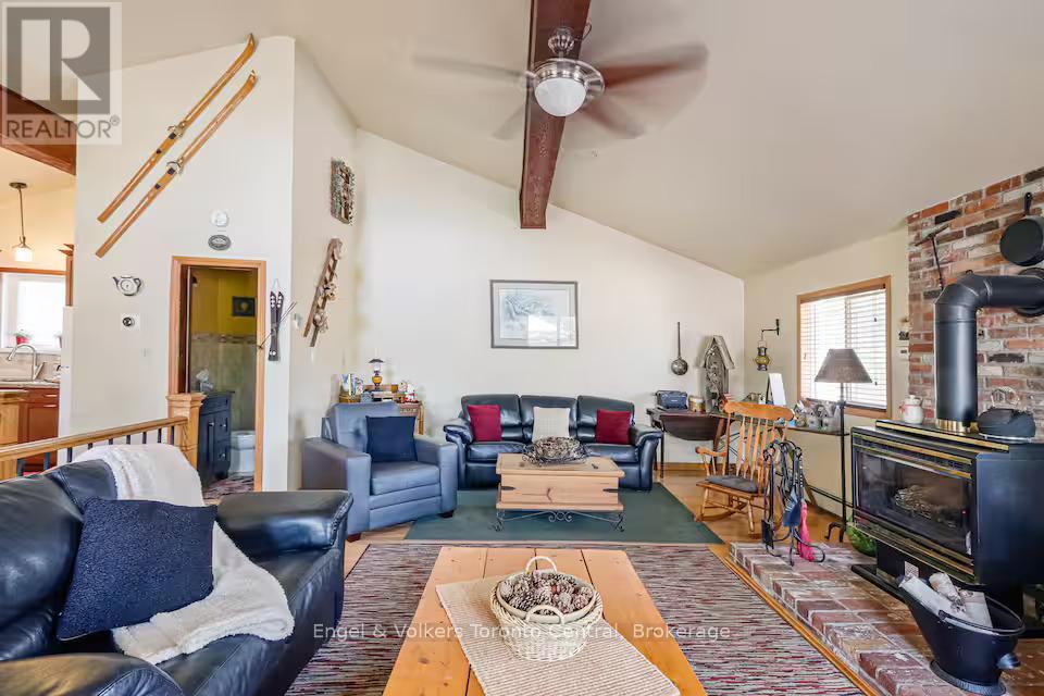 209860 Highway 26, Blue Mountains, Ontario  L9Y 0L1 - Photo 10 - X12931460