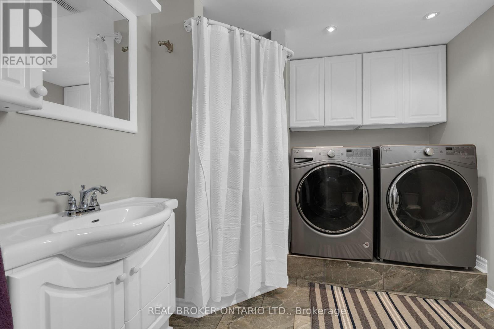 213 Centre Street, Essa, Ontario  L0M 1B0 - Photo 32 - N12931446