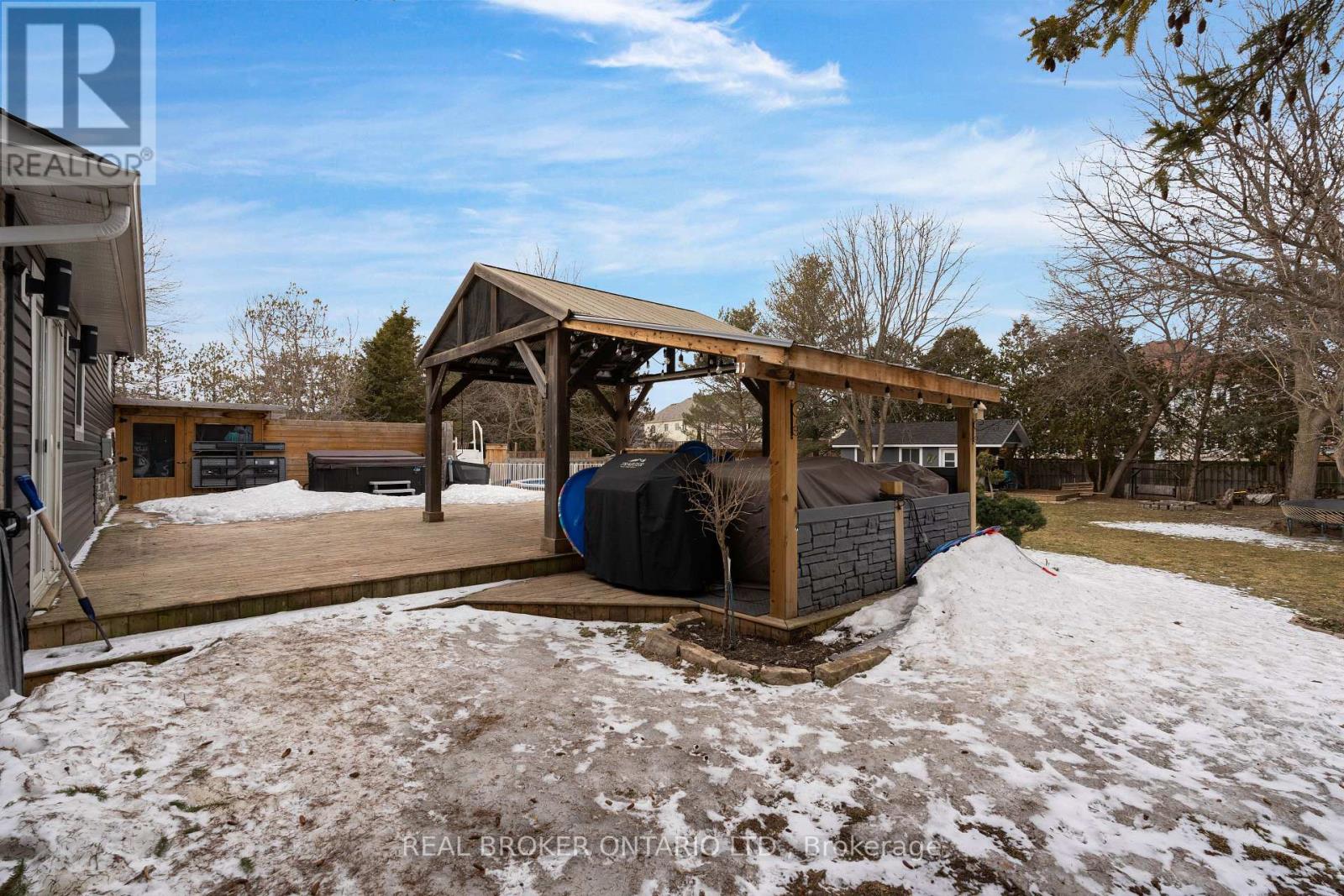 213 Centre Street, Essa, Ontario  L0M 1B0 - Photo 38 - N12931446