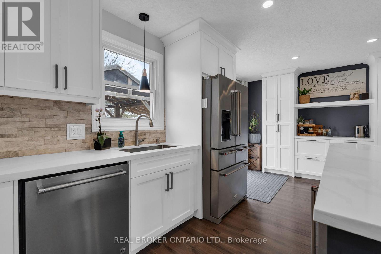 213 Centre Street, Essa, Ontario  L0M 1B0 - Photo 7 - N12931446