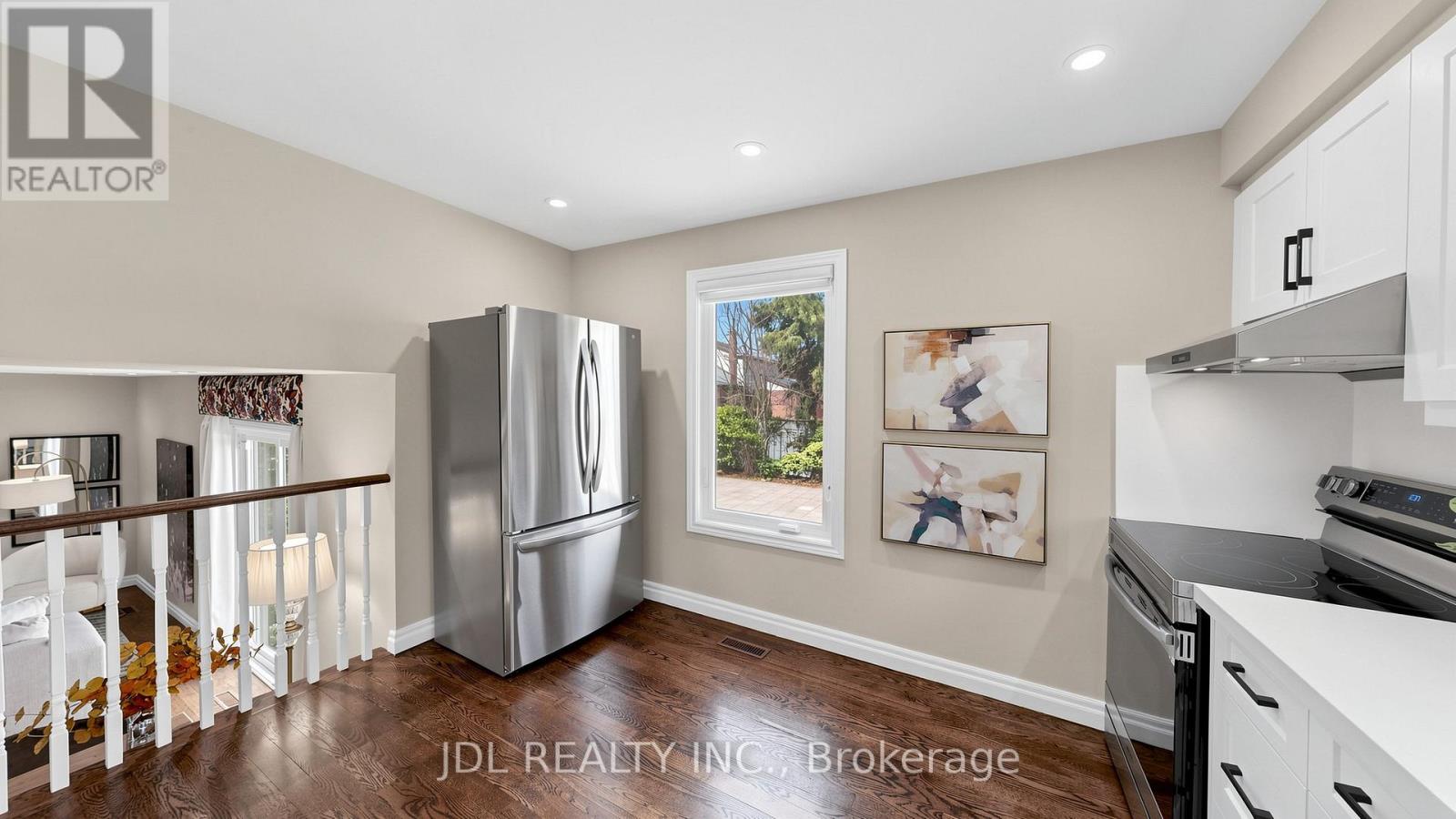 16 Breckonwood Crescent, Markham, Ontario  L3T 5E8 - Photo 12 - N12931462