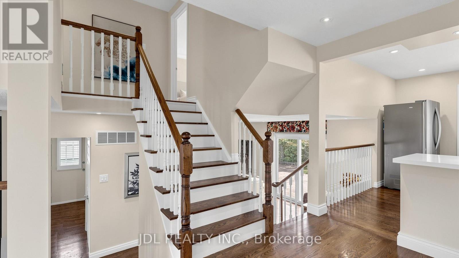 16 Breckonwood Crescent, Markham, Ontario  L3T 5E8 - Photo 13 - N12931462