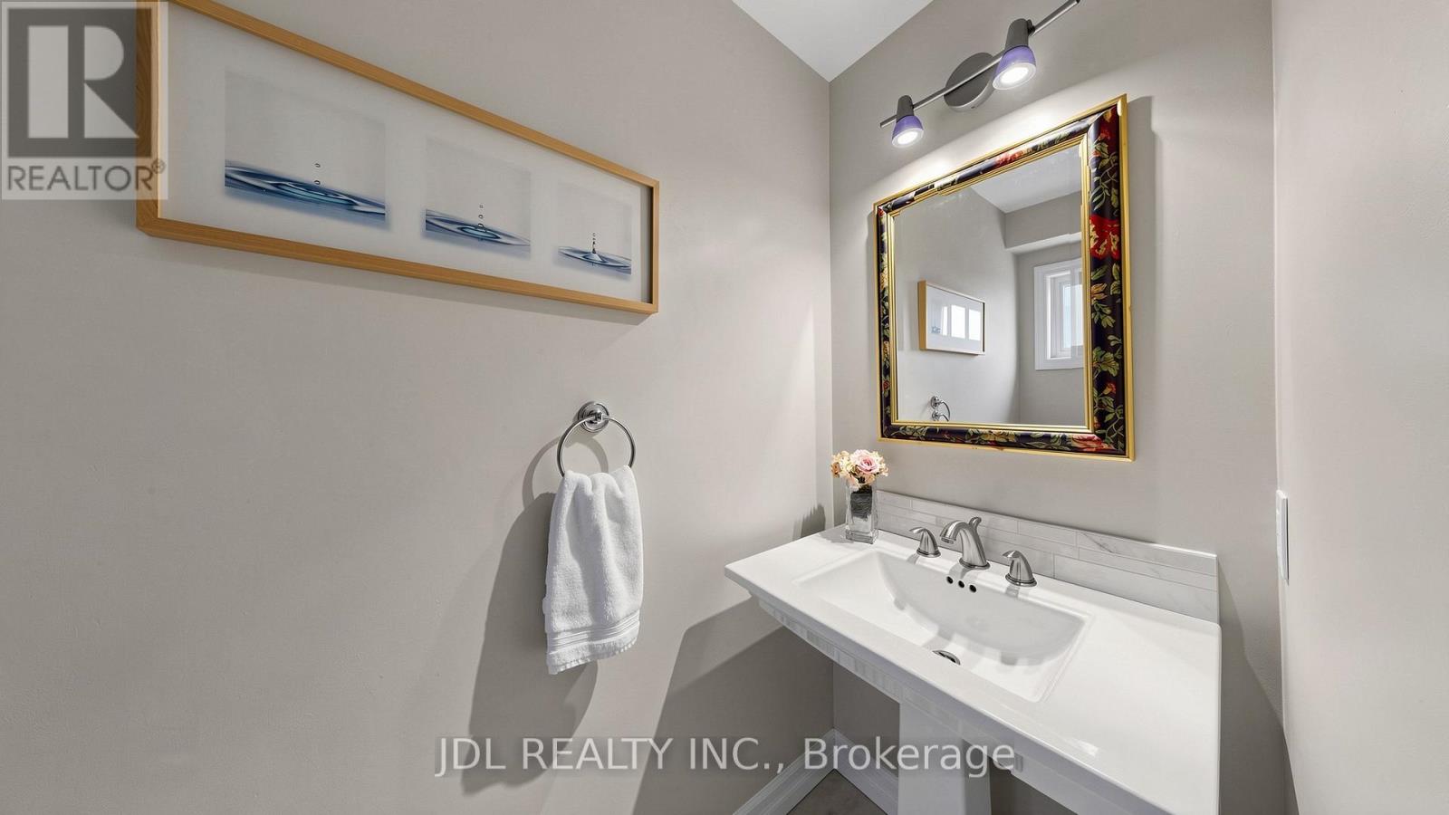 16 Breckonwood Crescent, Markham, Ontario  L3T 5E8 - Photo 20 - N12931462