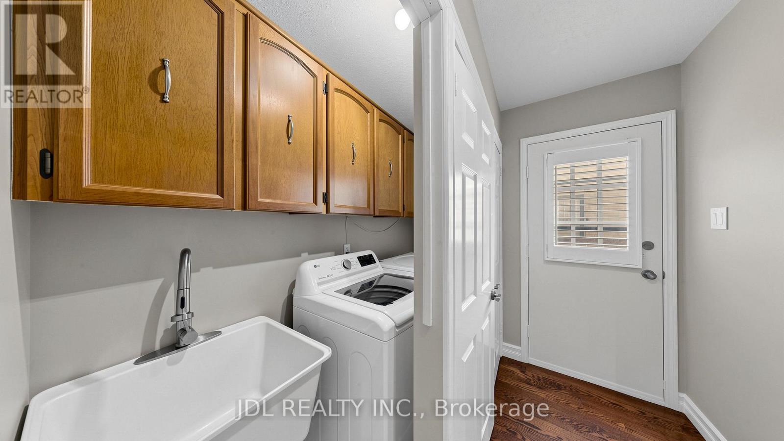 16 Breckonwood Crescent, Markham, Ontario  L3T 5E8 - Photo 21 - N12931462