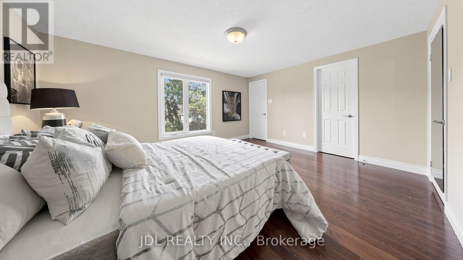 16 Breckonwood Crescent, Markham, Ontario  L3T 5E8 - Photo 24 - N12931462