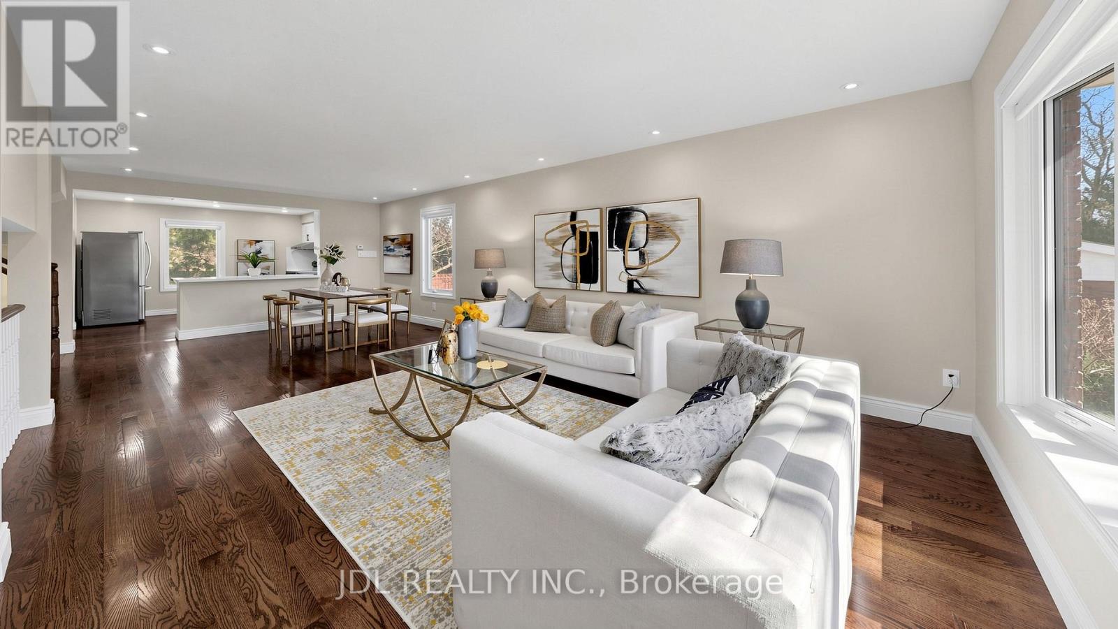 16 Breckonwood Crescent, Markham, Ontario  L3T 5E8 - Photo 3 - N12931462