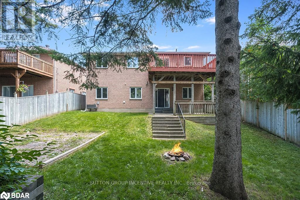 40 Kell Place, Barrie, Ontario L4N 9K5 - Photo 10 - S12931472