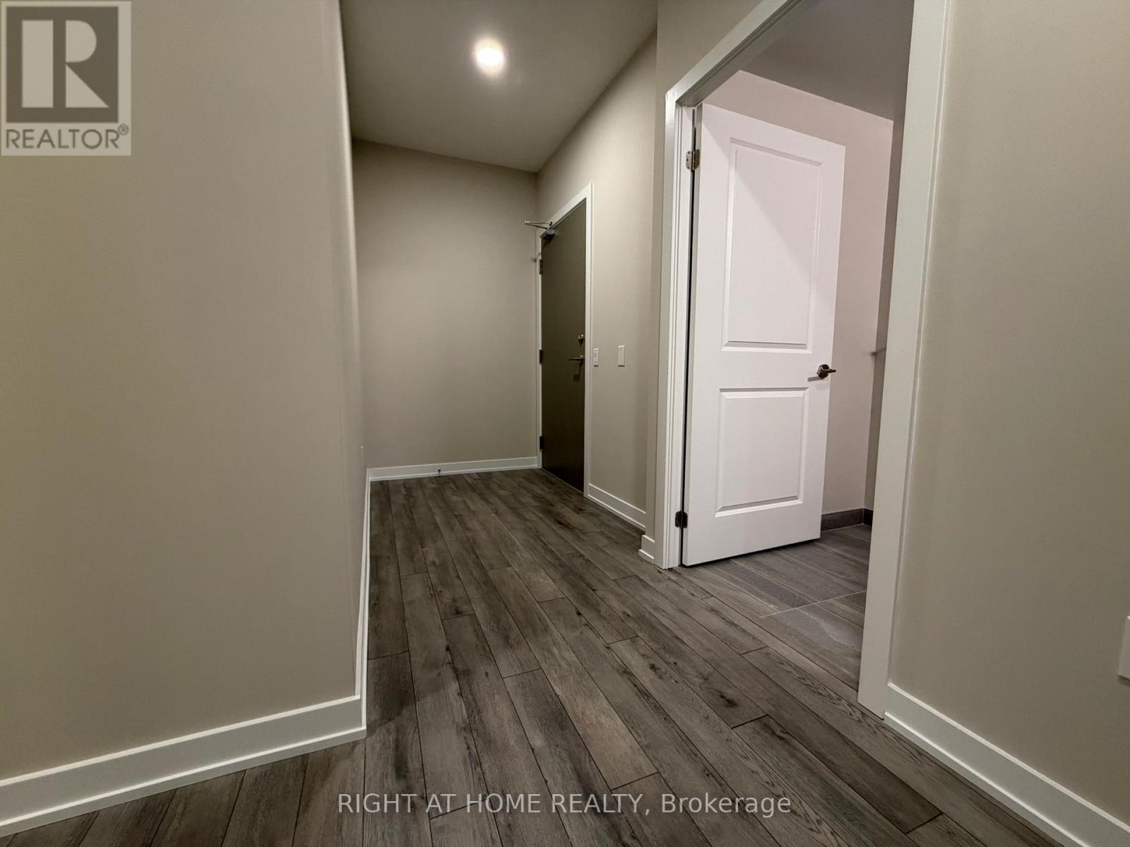 1705 - 15 Skyridge Drive E, Brampton, Ontario L6P 4S3 - Photo 14 - W12931466