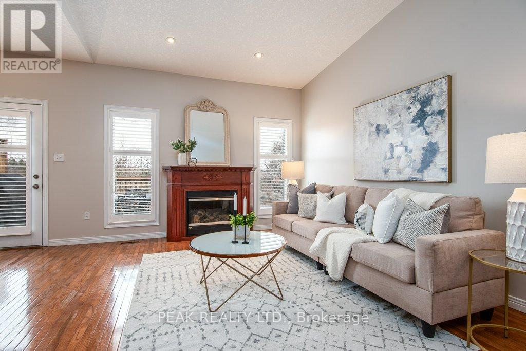 3 - 900 Doon Village Road, Kitchener, Ontario  N2P 1A4 - Photo 10 - X12931470