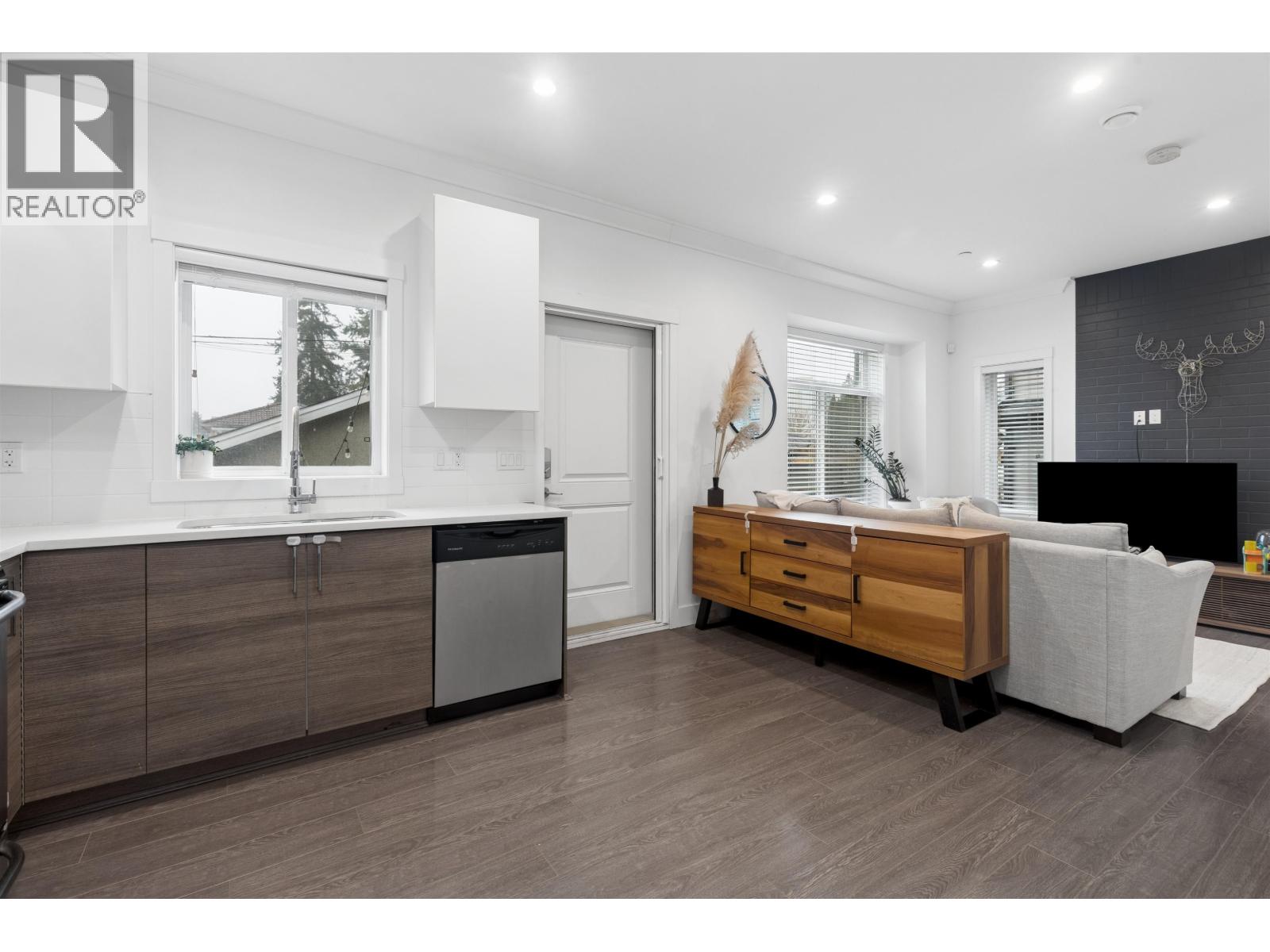 2275 E 34th Avenue, Vancouver, British Columbia  V5P 1A9 - Photo 16 - R3102678