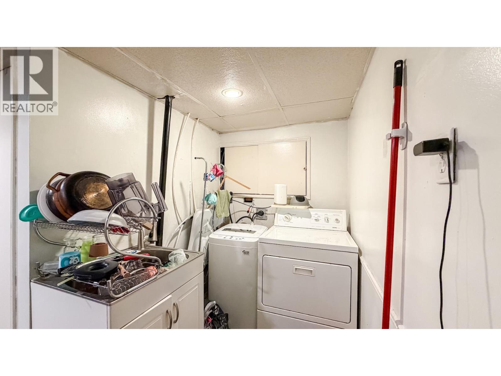 1939 E 39th Avenue, Vancouver, British Columbia V5P 1H5 - Photo 31 - R3103111